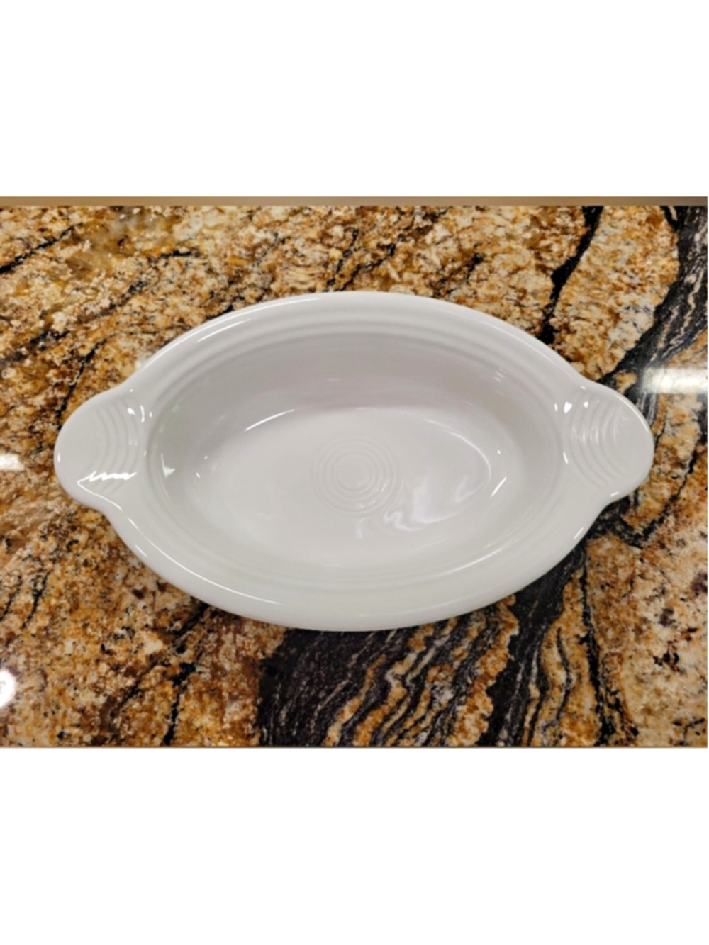 Fiesta White Ceramic Large Tab Oval Baker 1 Qt Homer Laughlin VHTF HLC